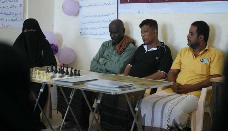 体育新闻 - 女子国际象棋和乒乓球培训班结束